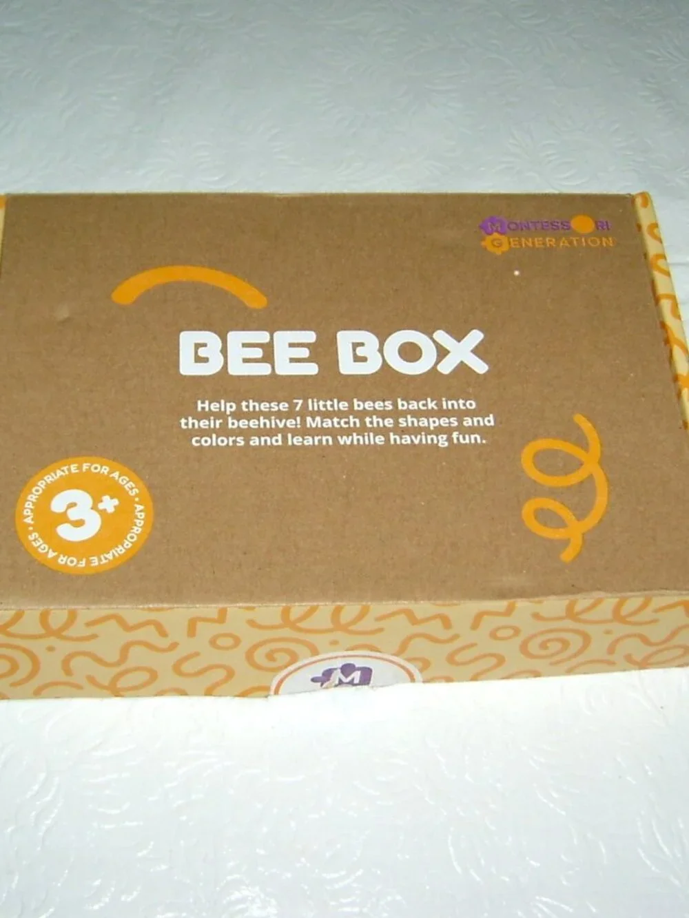 Toy Bundle, Hallmark Tin Box of Puzzles & Bee Box